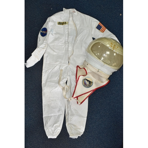 287 - A RARE AMC-70 APOLLO 12 CHILDREN'S ASTRONAUT SPACESUIT, comprising a plastic helmet and a vinyl spac... 