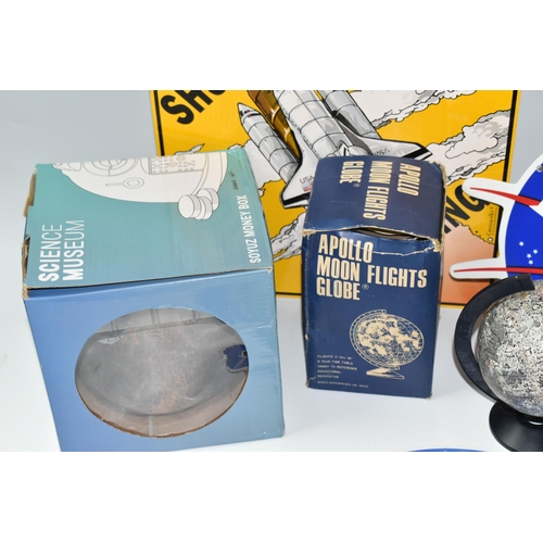 319 - A BOX OF SPACE SOUVENIRS to include a boxed Apollo Moon Flights Globe, a boxed Science Museum Soyuz ... 