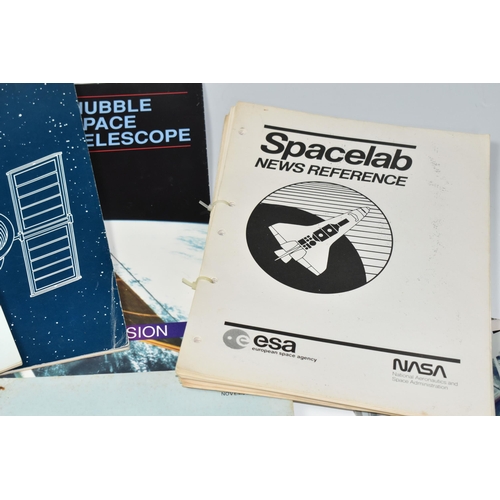 321 - A QUANTITY OF DOCUMENTS RELATING TO HUBBLE TELESCOPE AND SATELLITES to include reports, handbooks, a... 