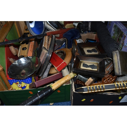 385 - SIX BOXES AND LOOSE MIXED MISCELLANEOUS ITEMS to include a Keswick bowl Firth Staybrit G1182, a vint... 