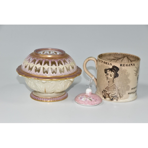 416 - AN EARLY NINETEENTH CENTURY QUEEN VICTORIA CORONATION CUP AND A ROYAL WORCESTER POT POURRI VASE, com... 