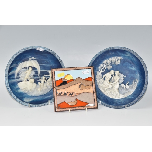 418 - TWO INCOLAY CAMEO COLLECTORS PLATES AND A SOUVENIR TILE, comprising two American composite 'The Voya... 