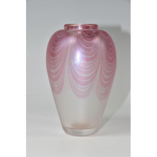 448 - A SANDERS AND WALLACE ART GLASS VASE, hand blown pink trailed lustre glass design, height 14.5cm, en... 