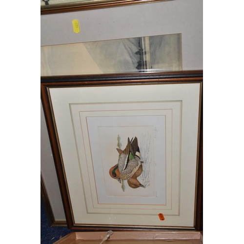 465 - A QUANTITY OF ASSORTED FRAMED PRINTS, to include photographic prints of birds, a Stuart Lafford etch... 