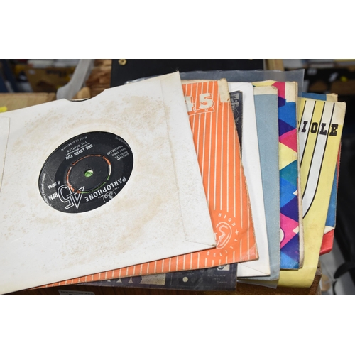 475 - TWO BOXES AND A CASE OF RECORDS, to include approximately one hundred and thirty vinyl singles by ar... 