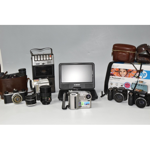 480 - THREE BOXES AND LOOSE PHOTOGRAPHIC, OPTICAL AND ELECTRICAL EQUIPMENT, to include cased Mako SC100 Di... 