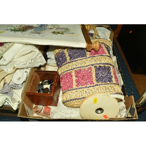 520 - TWO BOXES AND LOOSE SEWING ITEMS AND ACCESSORIES, included a vintage Singer Portable electric sewing... 