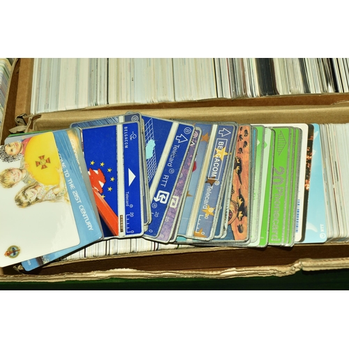 533 - FIVE BOXES OF BRITISH & INTERNATIONAL PRE-PAID PHONECARDS, several thousand examples, subjects inclu... 