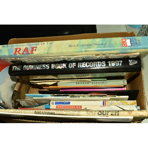 542 - TWO BOXES AND A CASE OF EPHEMERA AND MISCELLANEOUS ITEMS to include a boxed vintage collection of So... 