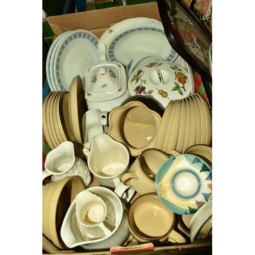 558 - THREE BOXES OF CERAMICS, to include Copeland & Garrett 'New Blanche' cabinet plate, two square Amher... 