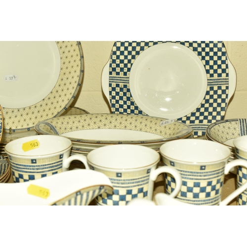 563 - A GROUP OF WEDGWOOD 'SAMURAI' PATTERN DINNERWARE, comprising four oval serving dishes (marked as sec... 