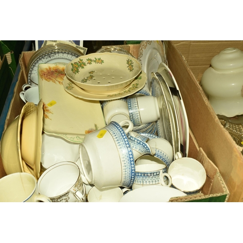 571 - SEVEN BOXES AND LOOSE CERAMICS AND GLASSWARE, to include, four large glass bottles, named dinnerware... 