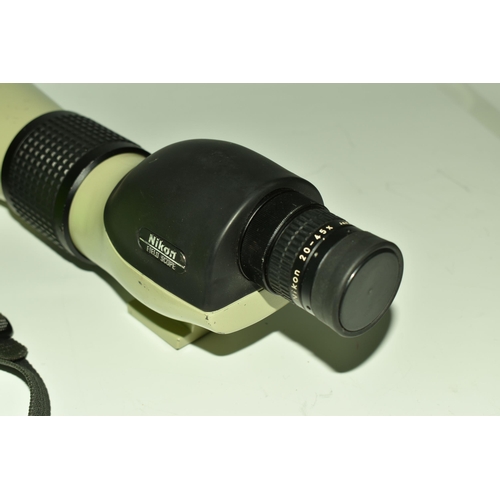 575 - A NIKON FIELDSCOPE II WITH EYE PIECE, 20-45 x zoom, with soft case, serial number 378532, (Condition... 