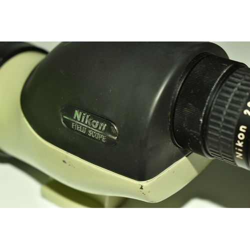 575 - A NIKON FIELDSCOPE II WITH EYE PIECE, 20-45 x zoom, with soft case, serial number 378532, (Condition... 