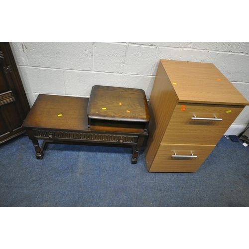 1274 - A 20TH CENTURY OAK CORNER CUPBOARD, with double lead glazed doors, above double cupboard doors, widt... 