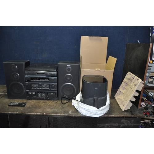 1066 - A HAIER AIRFRIER brand new in box and a Sony XO-D301 mini Hi Fi with speakers and remote (PAT pass a... 