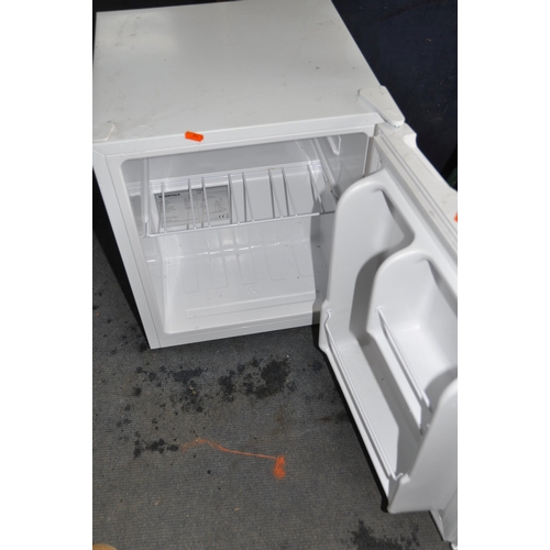 1073 - A CURRYS ESSENTIALS TABLE TOP FRIDGE width 43cm depth 47cm height 50cm (PAT pass and working at 5 de... 