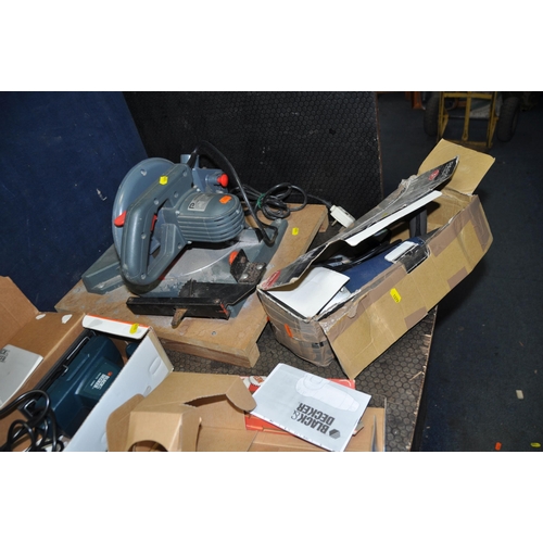 1079 - A COLLECTION OF POWER TOOLS including Black and Decker sander (looks unused), 9.6v screwdriver and h... 