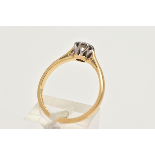 2 - AN 18CT GOLD DIAMOND SINGLE STONE RING, set with a round brilliant cut diamond, measuring approximat... 