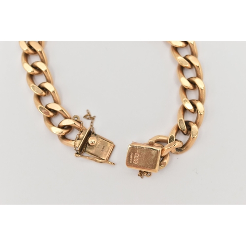 45 - A 9CT GOLD CURB LINK BRACELET, with push piece clasp, figure of eight safety clasp and a safety chai... 