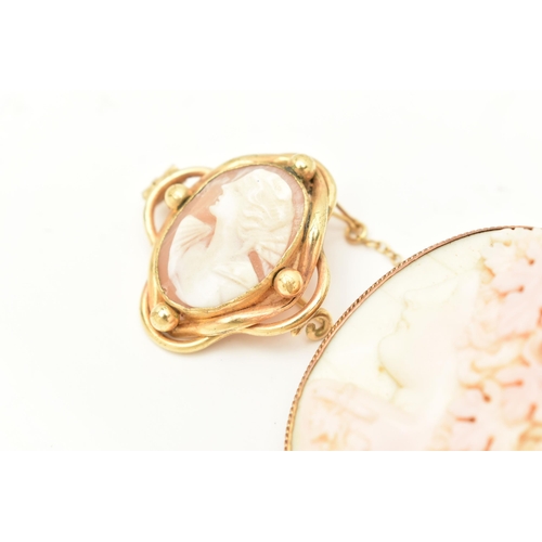 67 - A 19TH CENTURY HIGH RELIEF PINK AND WHITE CONCH SHELL CAMEO BROOCH AND A LATE 19TH CENTURY SHELL CAM... 