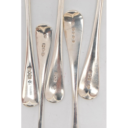 110 - FIVE LATE VICTORIAN TO EARLY 20TH CENTURY SILVER DESSERT SPOONS, to include a pair with hallmarks fo... 