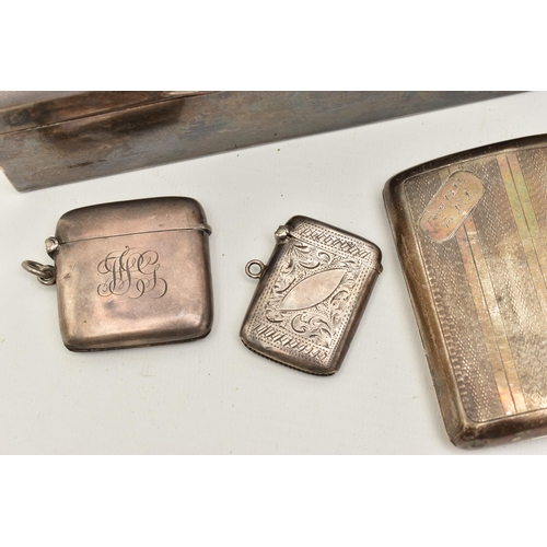 120 - A COLLECTION OF SILVERWEAR AND WHITE METAL ITEMS, to include a wooden cigar box with outer silver en... 