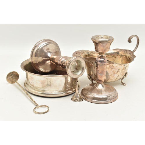 122 - A SELECTION OF MAINLY SILVERWARE, to include a pair of silver dwarf candlesticks, hallmark for Birmi... 