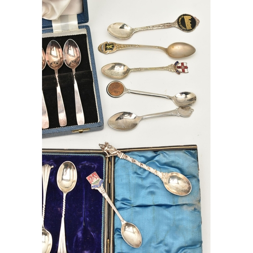 133 - A SELECTION OF SILVER PLATED WARE, to include a cased set of six Mappin & Webb teaspoons and a pair ... 