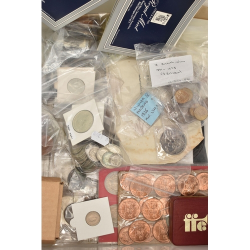 146 - A PLASTIC STORAGE TUB CONTAINING MAINLY UK MIXED COINAGE, to include some early bronze and copper co... 