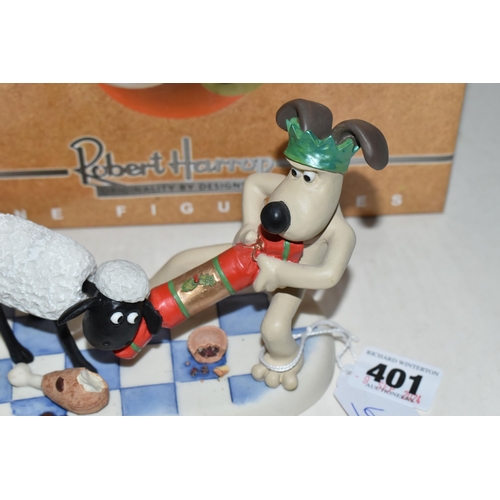 401 - A BOXED ROBERT HARROP DESIGNS 'A CHRISTMAS CRACKER' WALLACE AND GROMIT FIGURE GROUP, WGCS12, limited... 