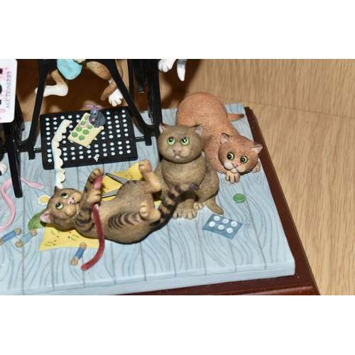 404 - A BOXED BORDER FINE ARTS/ENESCO 'COMIC CURIOUS CATS' FIGURE GROUP, by Linda Jane Smith, titled 'Sew ... 