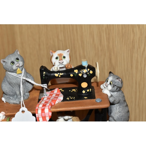 404 - A BOXED BORDER FINE ARTS/ENESCO 'COMIC CURIOUS CATS' FIGURE GROUP, by Linda Jane Smith, titled 'Sew ... 