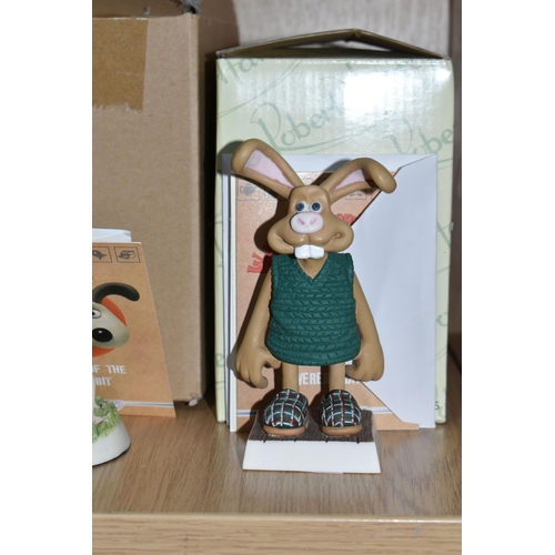 406 - FOUR BOXED ROBERT HARROP WALLACE & GROMIT 'THE CURSE OF THE WERERABBIT' RESIN FIGURES, comprising Ph... 