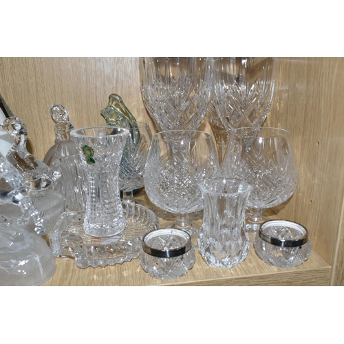 407 - A COLLECTION OF GLASS GLASSWARE, comprising a Cristal D'Arques 'Red Grouse' (chipped beak and tail),... 