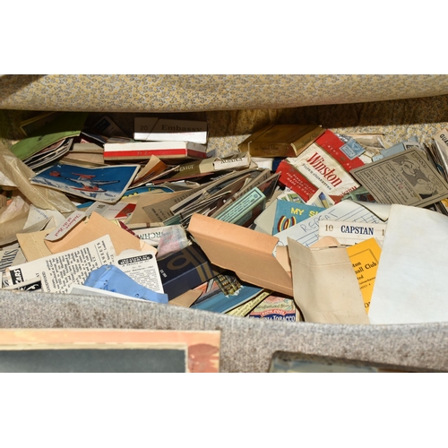 450 - A BOX, A SUITCASE AND LOOSE POSTCARDS, CIGARETTE CARDS, BOOKS AND SUNDRY ITEMS, to include a small q... 