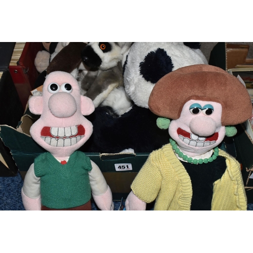 451 - A BOX AND LOOSE SOFT TOYS AND BRANDED COLLECTABLES, soft toys to include Wallace and Gromit characte... 