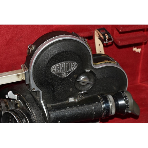 455 - AN ARRIFLEX 16 CINE CAMERA, ORIGINAL CASE AND ACCESSORIES, made in Western Germany, comprising camer... 