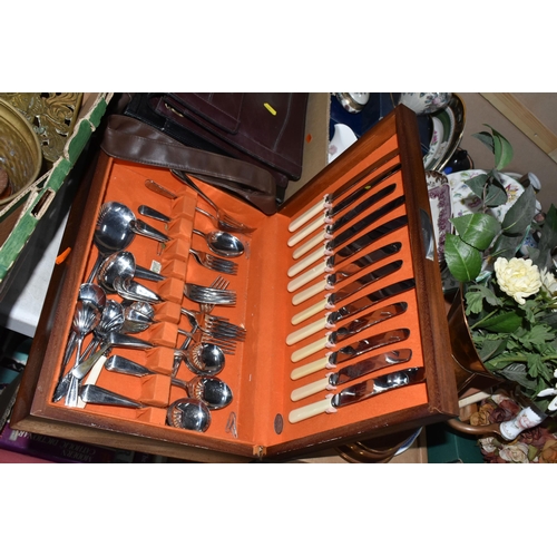 491 - THREE BOXES AND LOOSE MISCELLANEOUS ITEMS, to include a box of mixed metals with copper bed pan, cop... 