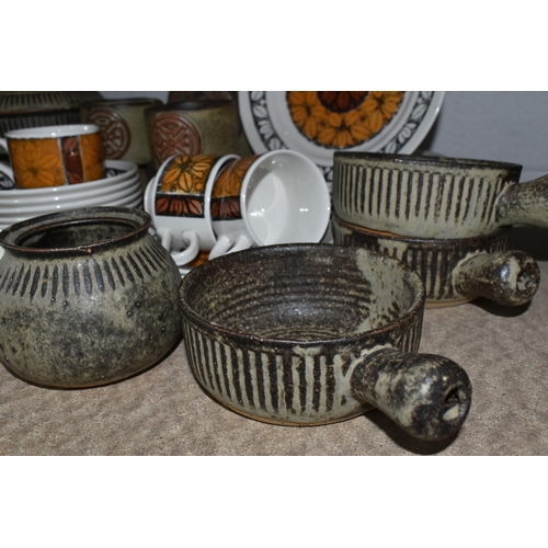 518 - A GROUP OF VINTAGE CERAMICS, comprising a Tremar pottery 'Rum' flask, a 'Gin' decanter (unmarked), a... 