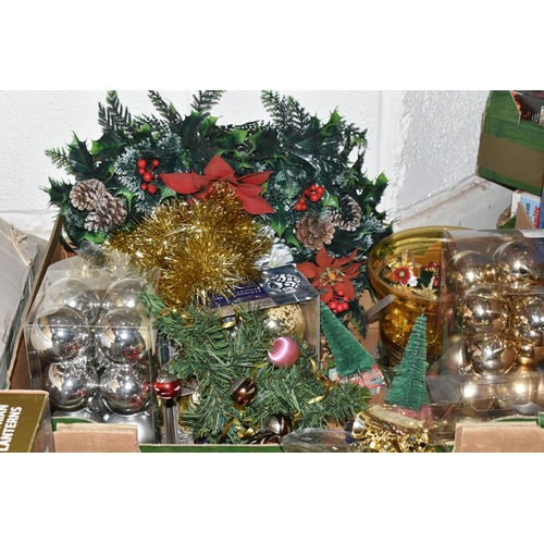 524 - TWO BOXES AND LOOSE CHRISTMAS DECORATIONS to include a boxed 1.65m tree, two wooden crates with an a... 