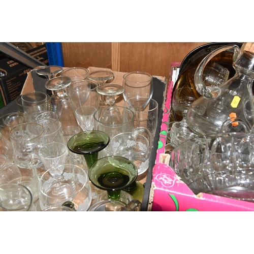 557 - FOUR BOXES AND LOOSE GLASSWARE, to include a large selection of drinks glasses, footed dessert bowls... 