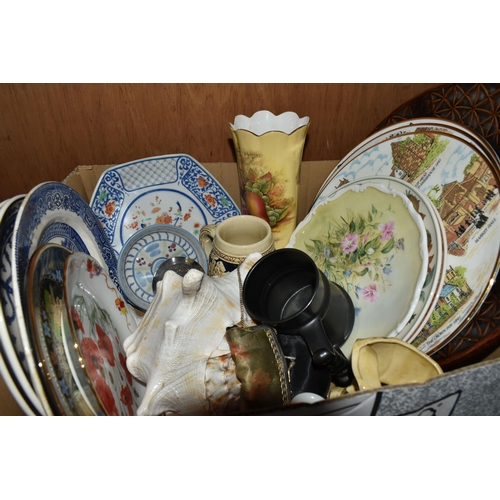 564 - FOUR BOXES AND LOOSE CERAMICS AND GLASSWARE, to include a Chribska pink glass bowl, an amber glass d... 