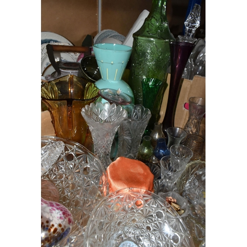 572 - SIX BOXES AND LOOSE CERAMICS AND GLASS WARE, to include an Avondale Glass bud vase, height 10.5cm, a... 