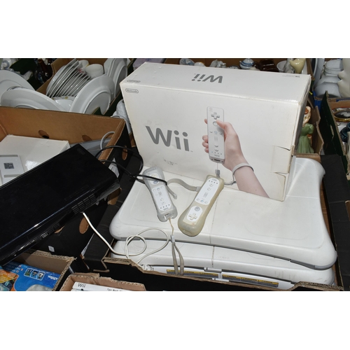 586 - FOUR BOXES OF  NINTENDO WII U AND WII CONSOLES AND GAMES, Wii U is American and comes with the game ... 