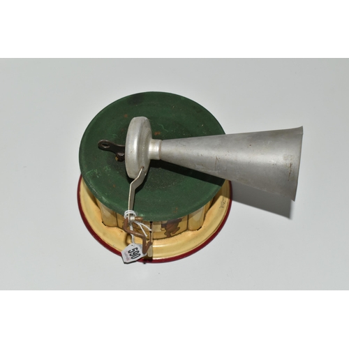 590 - A VINTAGE GERMAN BING 'KIDDYPHONE' TINPLATE MODEL GRAMOPHONE, with original key, M.RNo. 5019- (U.S.A... 