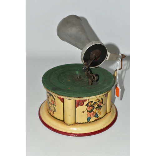 590 - A VINTAGE GERMAN BING 'KIDDYPHONE' TINPLATE MODEL GRAMOPHONE, with original key, M.RNo. 5019- (U.S.A... 