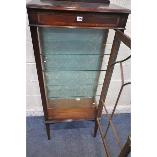 1226 - AN EDWARDIAN MAHOGANY DISPLAY CABINET, the raised back with marquetry inlay, the single door enclosi... 