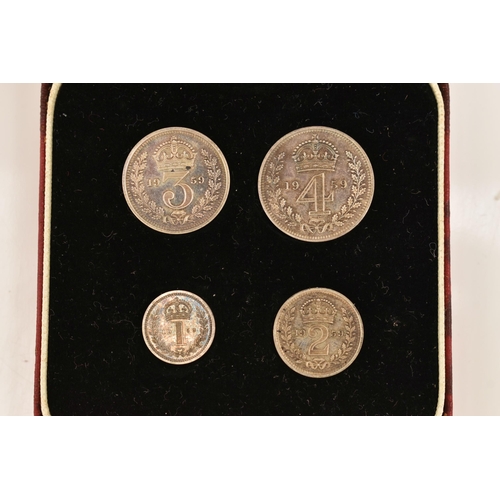 175 - A CASED SET OF MAUNDY COINS ELIZABETH II 1959 4d-1d