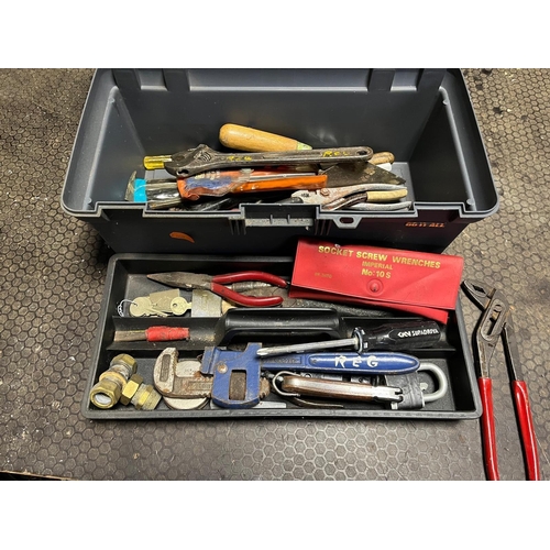 1070 - A BASKET AND A TOOLBOX CONTAINING TOOLS including adjustable spanners, decorating shears, secateurs,... 